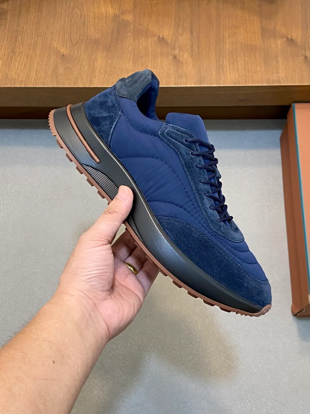 💰740 Loro Piana - Classic casual shoes, men's lace-up casual shoes and sneakers, high-quality lightweight and comfortable fabrics, suitable for outdoor leisure, the color scheme is young and energetic, and it looks great with sportswear or casual suits! Code number: 39-44 (38, 45, 46, can be customized